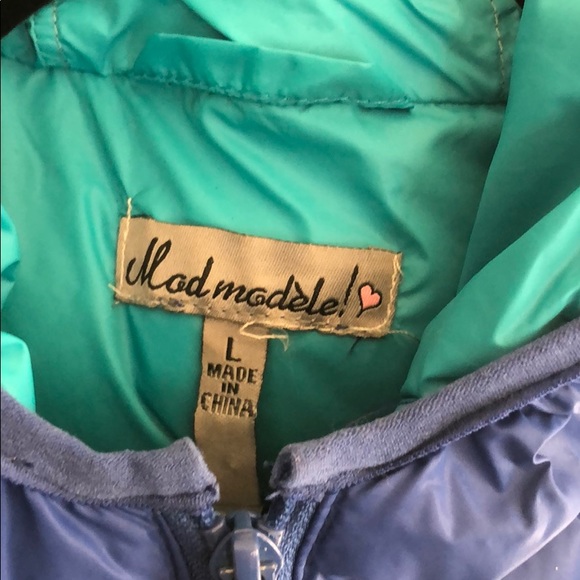 Best - Picture 2 of 2